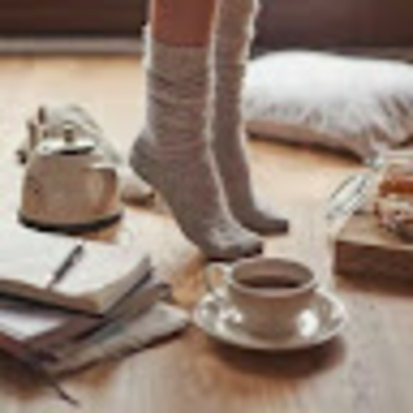 Meet your Posher, Kendra - Picture 1 of 1